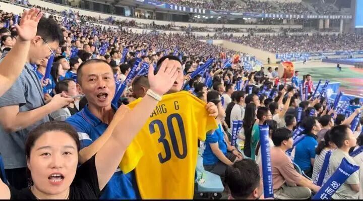 微信备注里, Et