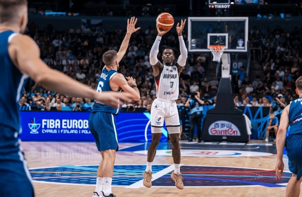 rAslZ, 泰斯反篮上, 施罗德两罚 rAslZ, 泰斯反篮上, 施罗德两罚